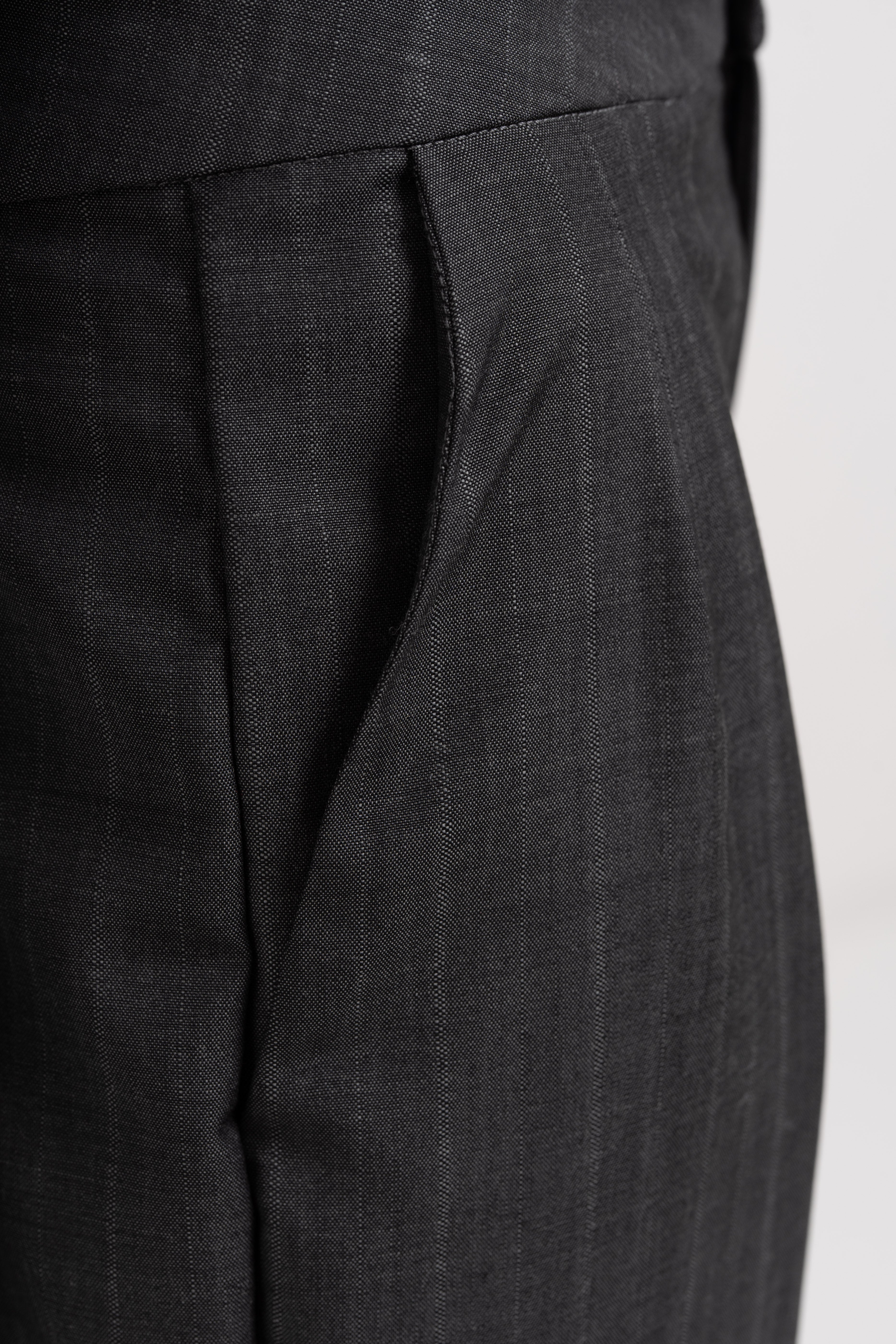 HIGH WAIST TROUSERS WITH PLEATS image 6