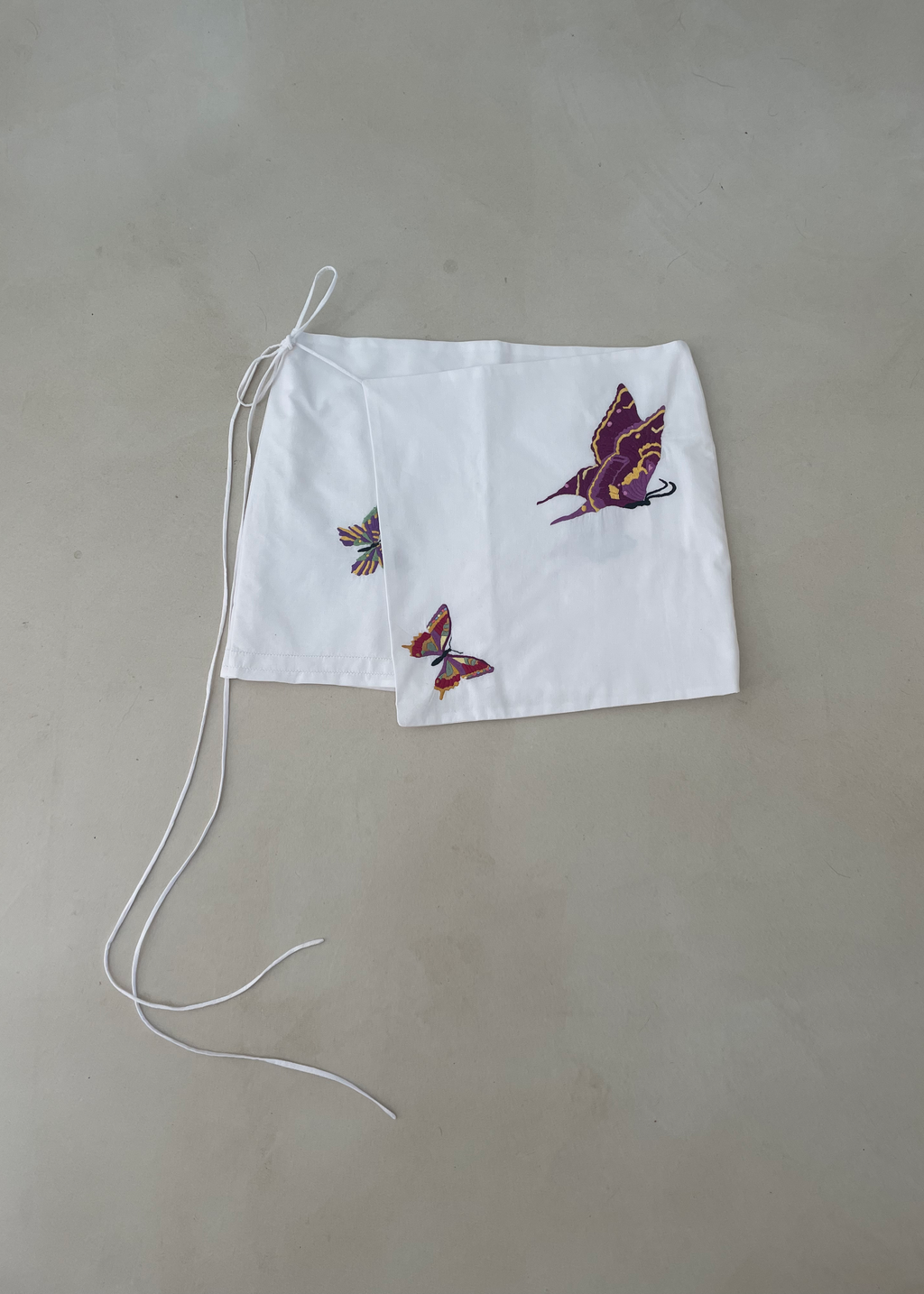 BUTTERFLIES SKIRT image 0