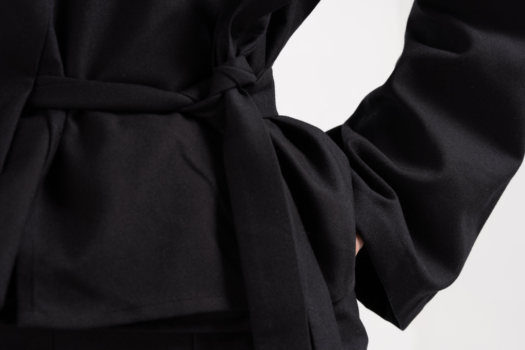 BLACK THICK WOOL KIMONO image 2
