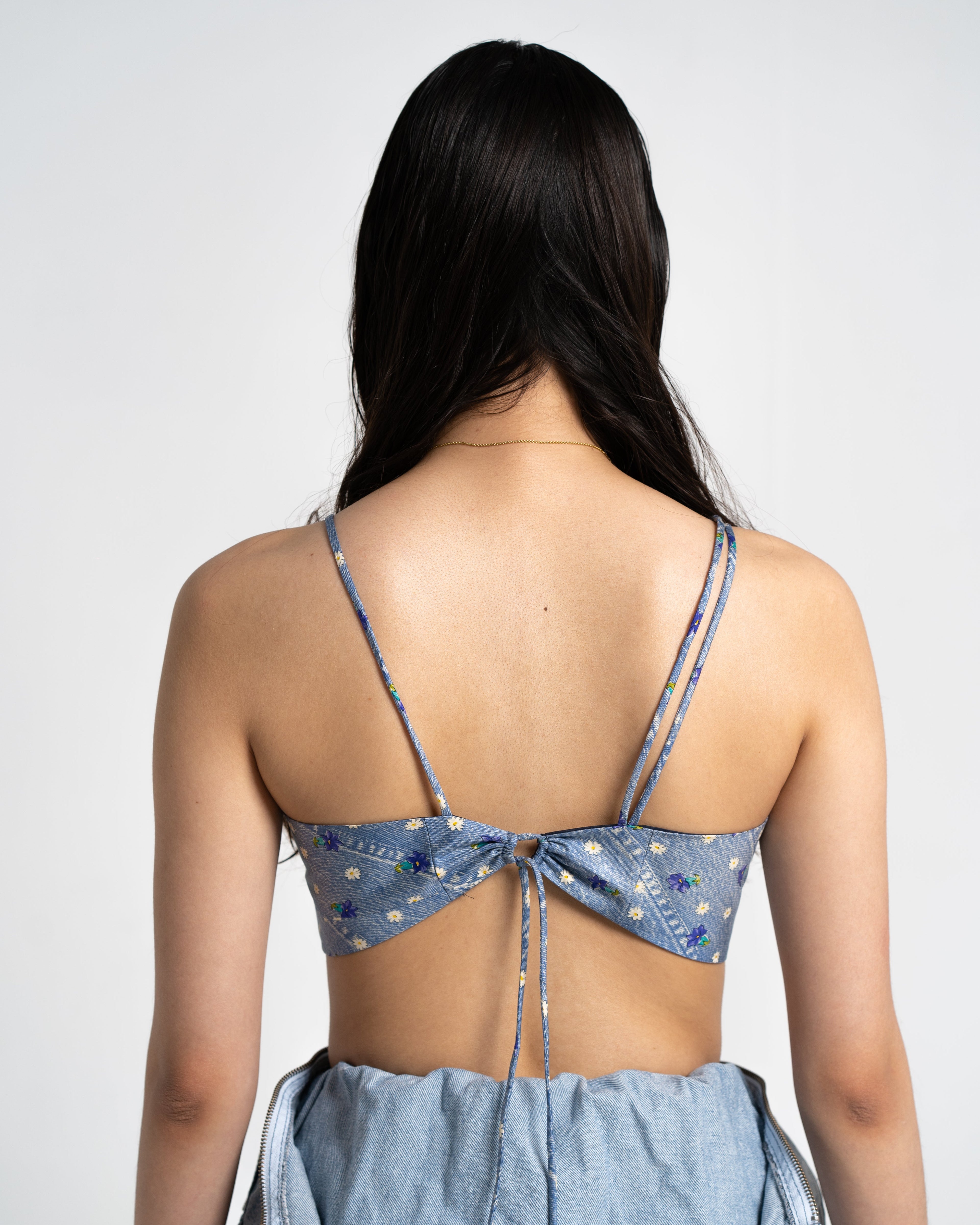 TIETOP JEANS & FLOWERS image 1