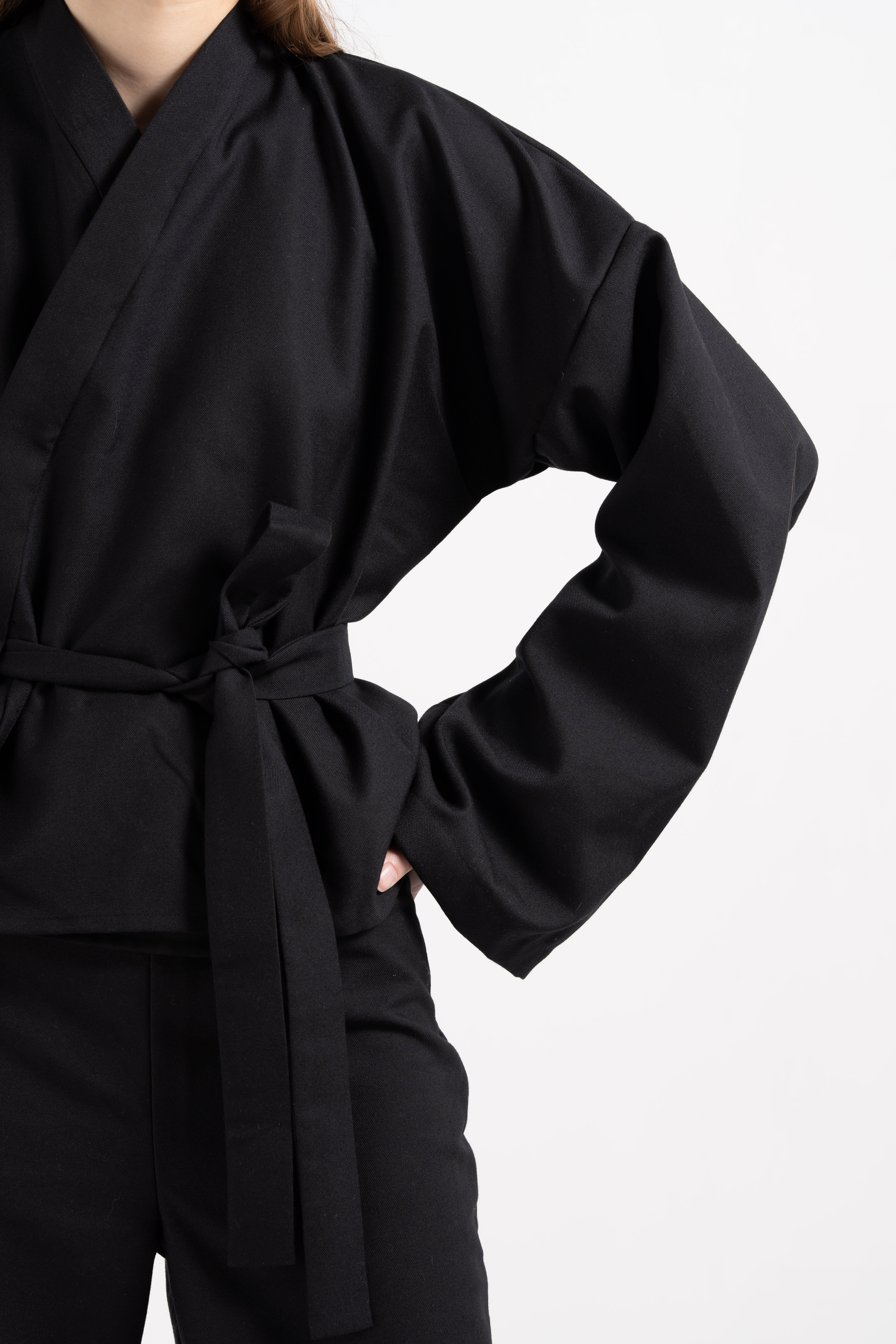 BLACK THICK WOOL KIMONO image 3